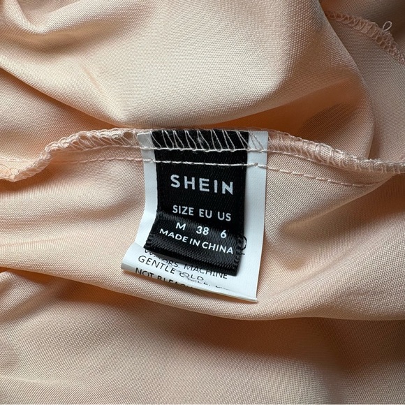 4/25$ SHEIN Pink and Gold Smocked Strapless Blouse With Open Tie Back Medium - Picture 4 of 7